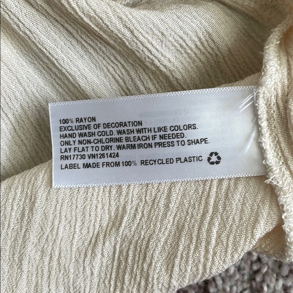 Mossimo Supply Co. Women’s Tank Top - Picture 5 of 6